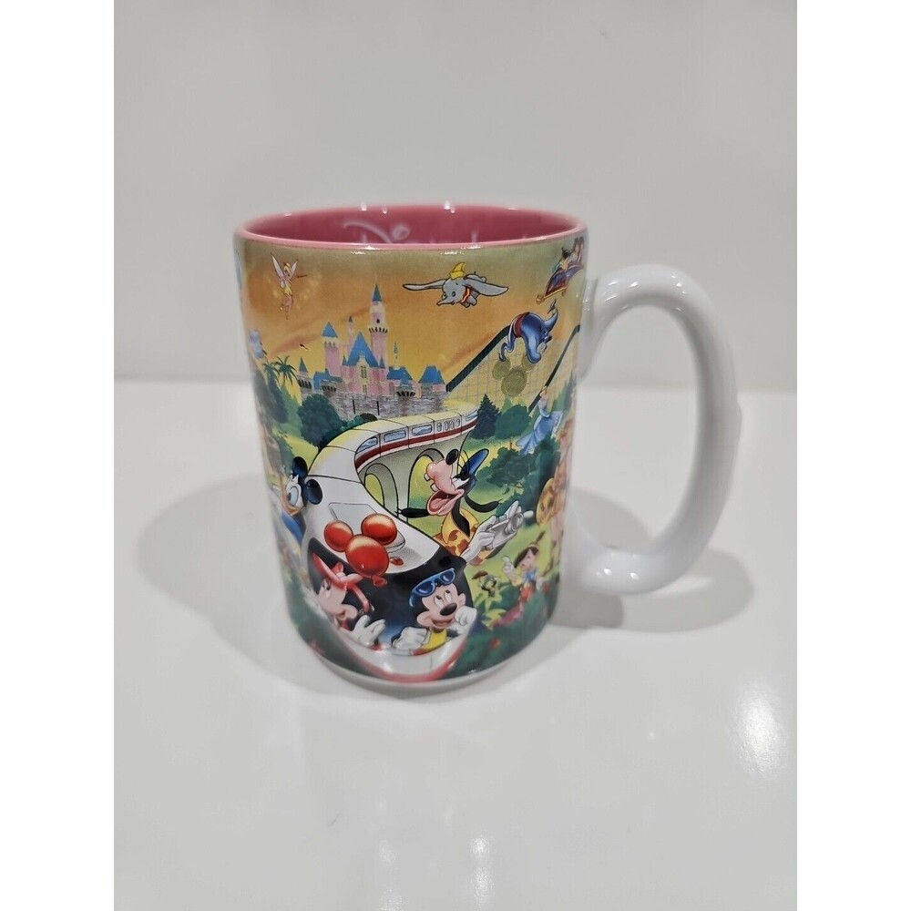 Walt Disney World Mug 3D Characters MOM Coffee Cup Mothers Day Only Display Used